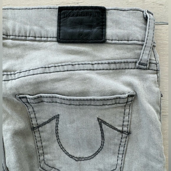 True Religion Halle Midrise Super Skinny Jeans (25) - Picture 6 of 9